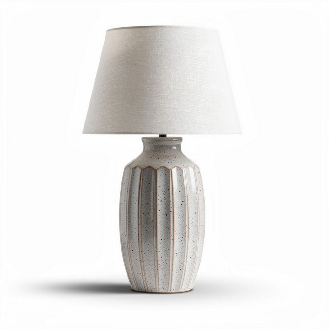 Lampada da tavolo in ceramica bianca con paralume in tessuto 30 x 30 x 50cm